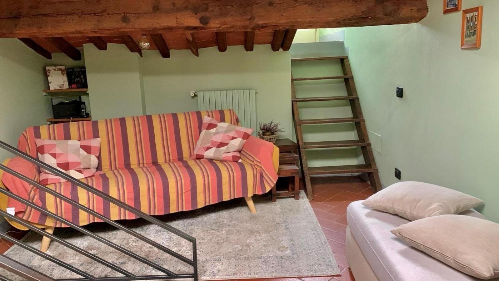La Terrazza Di Sofia Lägenhet Lucca Exteriör bild